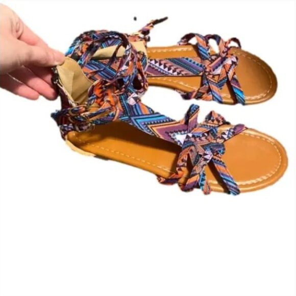 NWT Gladiator Sandals Aztec Pattern Multi Colours 41.* Free W Purchase* - Picture 2 of 5